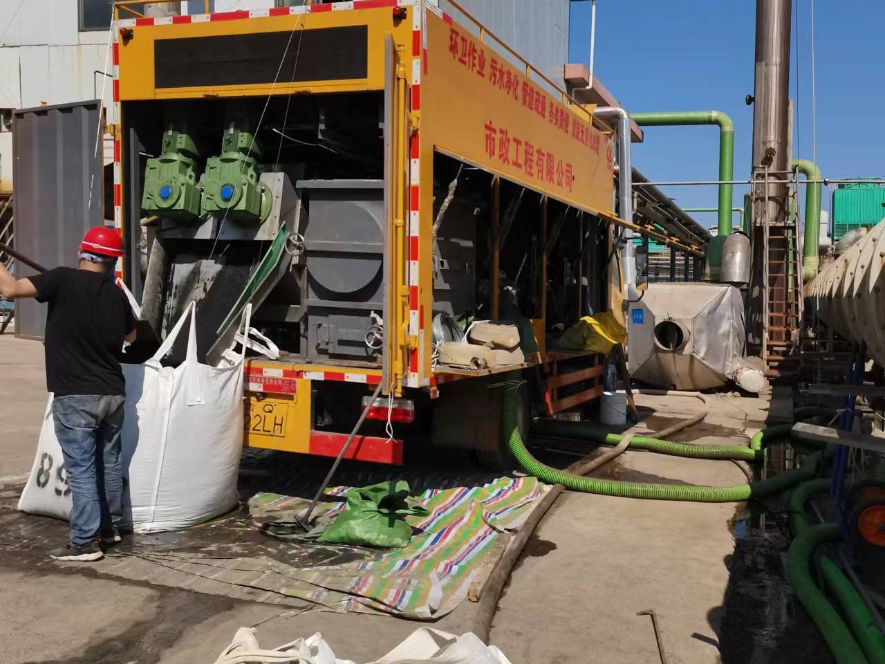 麻阳淤泥压干处理